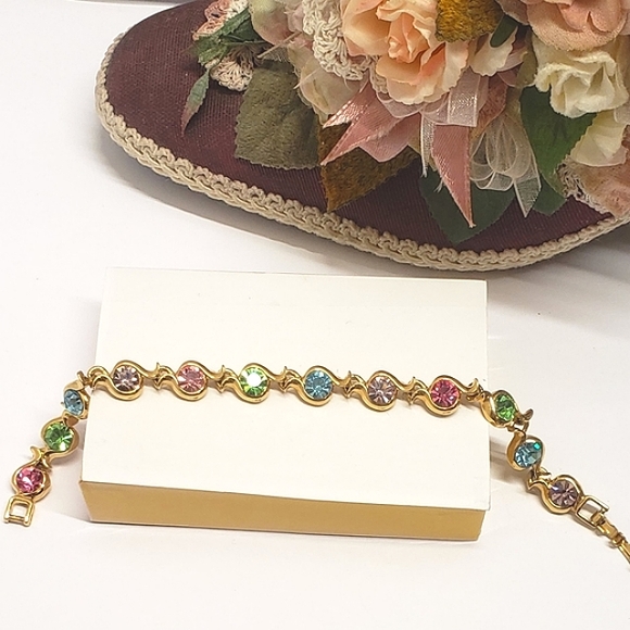 Jewelry - Beautiful Multi Color Crystal Link Gold Tone Bracelet